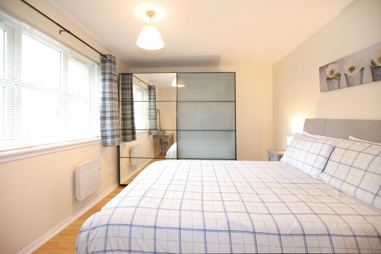 Edinburgh Palace Apartment Esterno foto